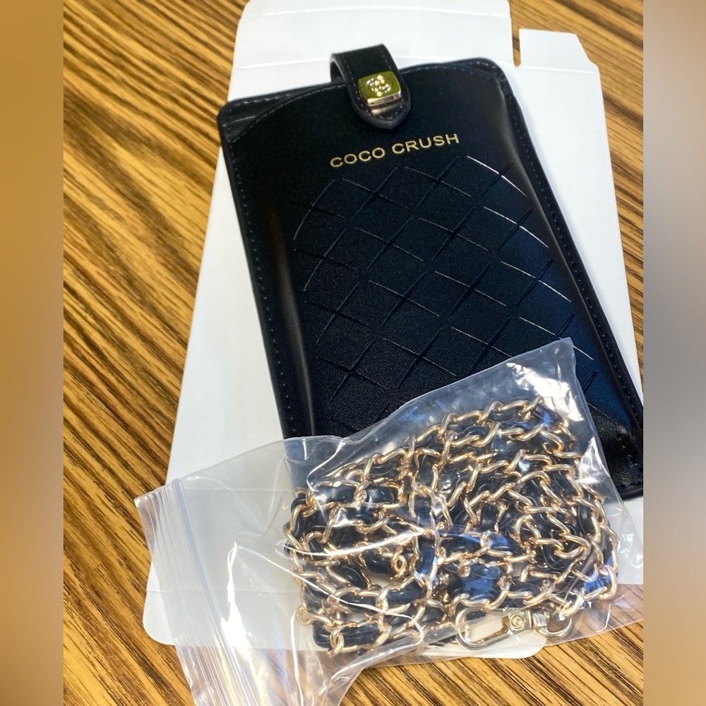 CHANEL Coco Crush Black Leather Crossbody Phone Pouch with Gold Chain